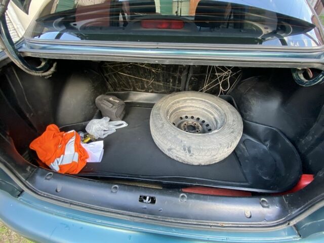 Зеленый Дэу Сенс, объемом двигателя 1.5 л и пробегом 180 тыс. км за 1800 $, фото 5 на Automoto.ua