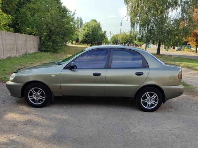 Зеленый Дэу Сенс, объемом двигателя 1.3 л и пробегом 335 тыс. км за 1850 $, фото 3 на Automoto.ua