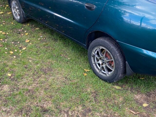 Зеленый Дэу Сенс, объемом двигателя 1.5 л и пробегом 280 тыс. км за 3000 $, фото 2 на Automoto.ua