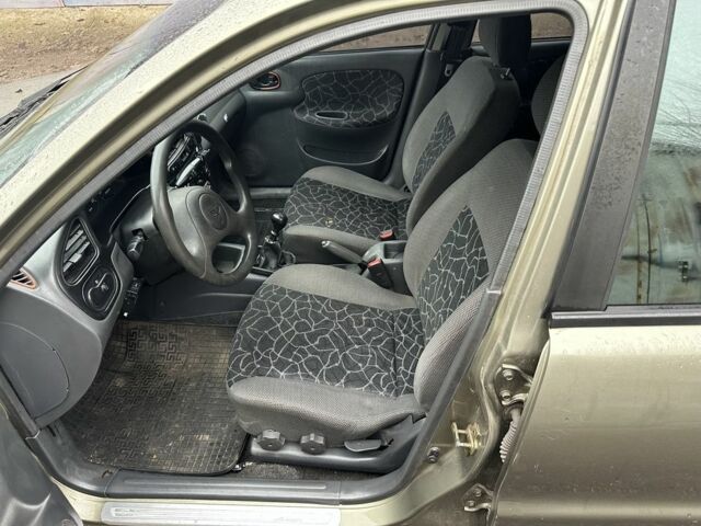 Зеленый Дэу Сенс, объемом двигателя 1.5 л и пробегом 200 тыс. км за 1850 $, фото 7 на Automoto.ua