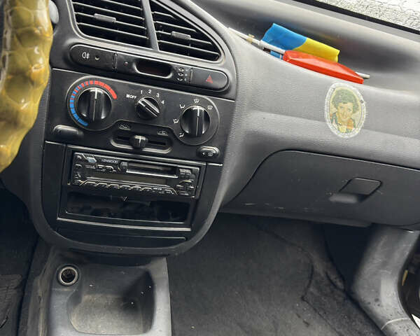 Зеленый Дэу Сенс, объемом двигателя 1.3 л и пробегом 123 тыс. км за 1800 $, фото 5 на Automoto.ua