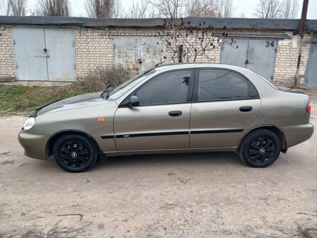 Зеленый Дэу Сенс, объемом двигателя 1.5 л и пробегом 200 тыс. км за 2450 $, фото 10 на Automoto.ua