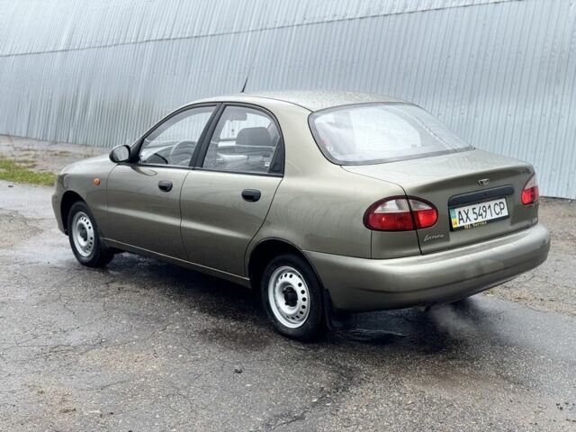 Зеленый Дэу Сенс, объемом двигателя 1.5 л и пробегом 158 тыс. км за 2700 $, фото 1 на Automoto.ua