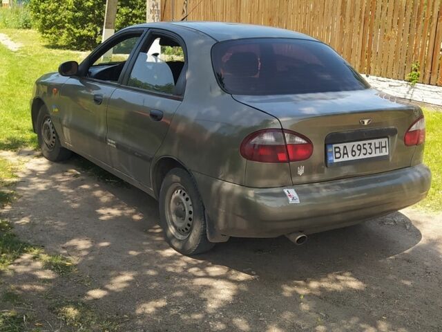 Зеленый Дэу Сенс, объемом двигателя 1.5 л и пробегом 134 тыс. км за 1300 $, фото 3 на Automoto.ua