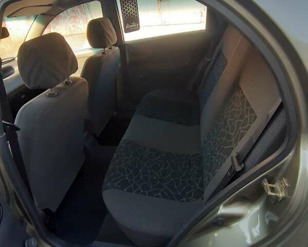 Зелений Деу Сенс, об'ємом двигуна 1.5 л та пробігом 222 тис. км за 2600 $, фото 4 на Automoto.ua