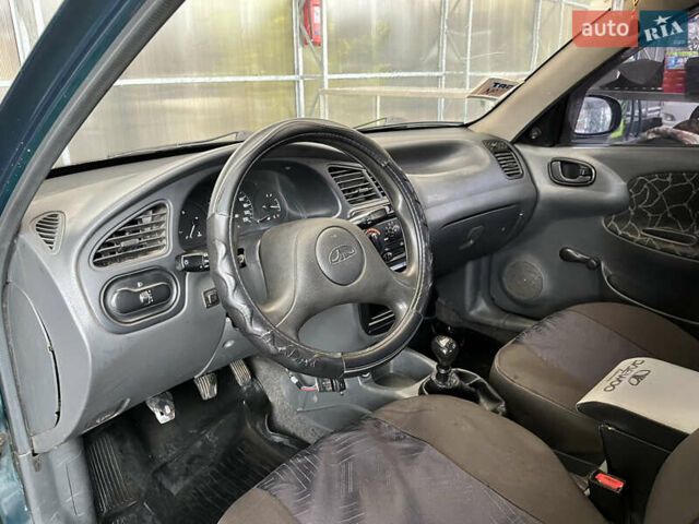 Зелений Деу Сенс, об'ємом двигуна 1.3 л та пробігом 402 тис. км за 1500 $, фото 14 на Automoto.ua