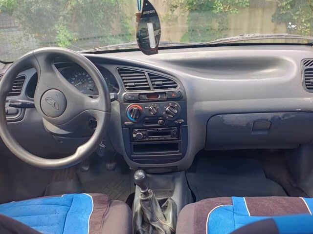 Зелений Деу Сенс, об'ємом двигуна 1.3 л та пробігом 162 тис. км за 2000 $, фото 4 на Automoto.ua