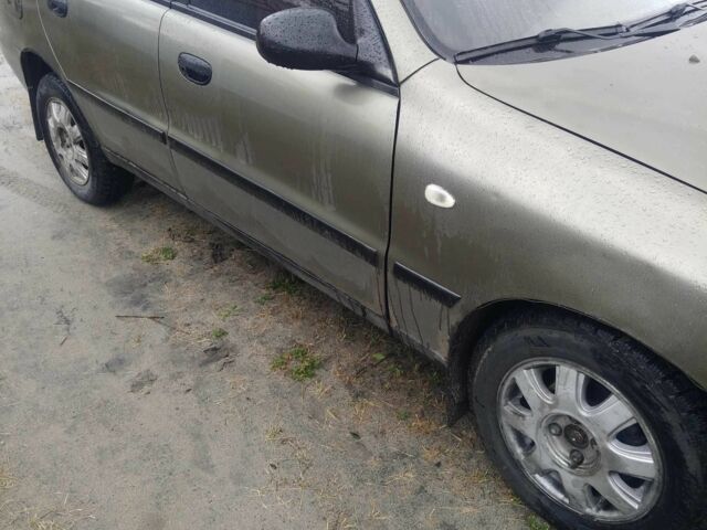 Зелений Деу Сенс, об'ємом двигуна 1.5 л та пробігом 300 тис. км за 1500 $, фото 6 на Automoto.ua