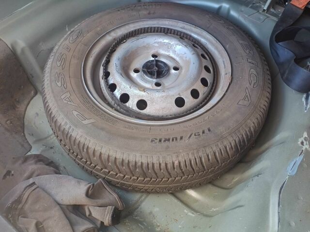 Зелений Деу Сенс, об'ємом двигуна 1.3 л та пробігом 162 тис. км за 2000 $, фото 15 на Automoto.ua