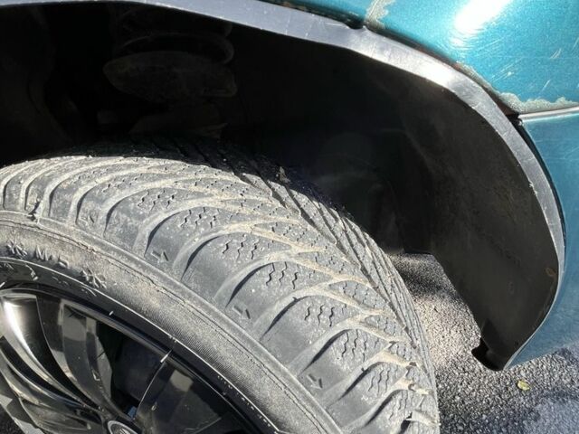 Деу Сенс 2004 у Сокинянах на Automoto.ua Зелений Деу Сенс, об'ємом двигуна 1.5 л та пробігом 200 тис. км за 1400 $, фото 6 на Automoto.ua