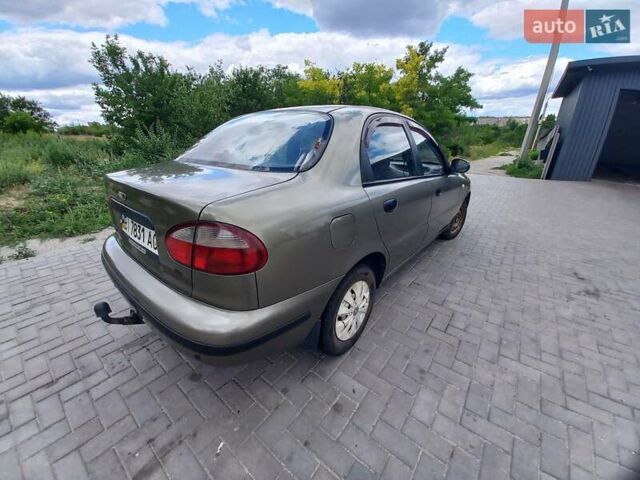 Зеленый Дэу Сенс, объемом двигателя 1.3 л и пробегом 195 тыс. км за 1900 $, фото 13 на Automoto.ua