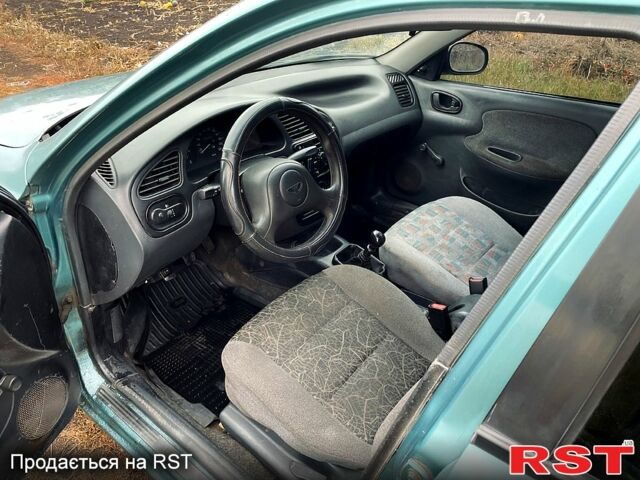 Зеленый Дэу Сенс, объемом двигателя 1.3 л и пробегом 166 тыс. км за 1299 $, фото 4 на Automoto.ua