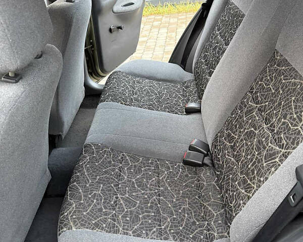 Зеленый Дэу Сенс, объемом двигателя 1.3 л и пробегом 166 тыс. км за 2500 $, фото 23 на Automoto.ua