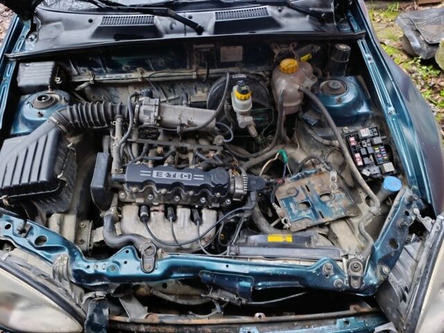 Зеленый Дэу Сенс, объемом двигателя 1.5 л и пробегом 90 тыс. км за 550 $, фото 4 на Automoto.ua