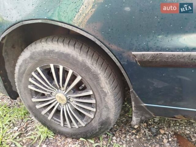 Зеленый Дэу Сенс, объемом двигателя 1.3 л и пробегом 179 тыс. км за 1750 $, фото 12 на Automoto.ua