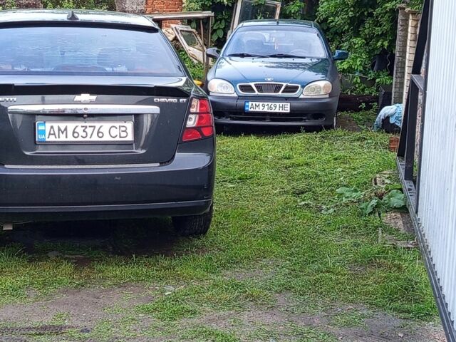 Зелений Деу Сенс, об'ємом двигуна 1.3 л та пробігом 330 тис. км за 2200 $, фото 1 на Automoto.ua