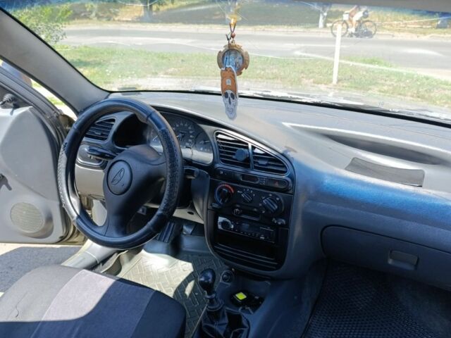 Зелений Деу Сенс, об'ємом двигуна 1.3 л та пробігом 260 тис. км за 2400 $, фото 5 на Automoto.ua