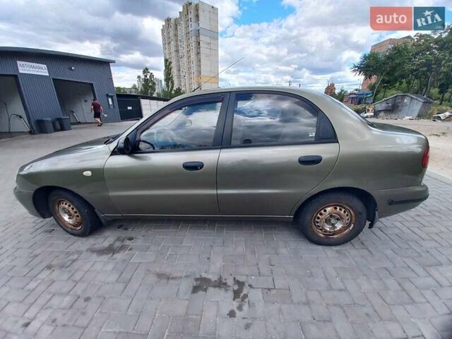 Зеленый Дэу Сенс, объемом двигателя 1.3 л и пробегом 195 тыс. км за 1900 $, фото 17 на Automoto.ua