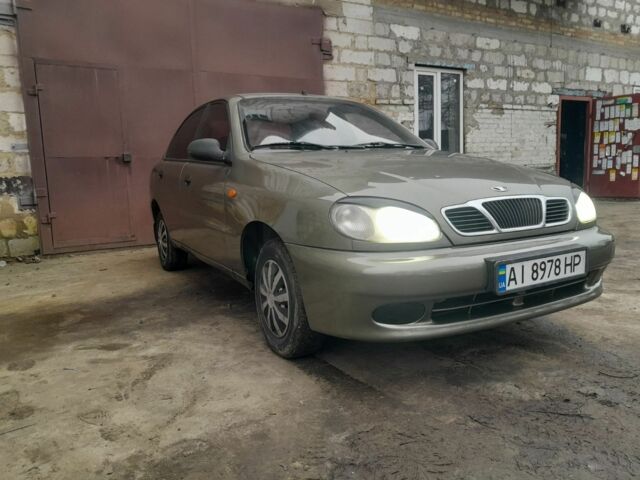 Зеленый Дэу Сенс, объемом двигателя 1.5 л и пробегом 220 тыс. км за 2200 $, фото 1 на Automoto.ua