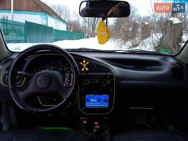 Зеленый Дэу Сенс, объемом двигателя 1.3 л и пробегом 209 тыс. км за 2200 $, фото 4 на Automoto.ua