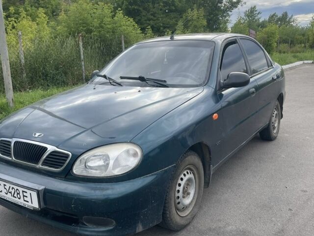 Зеленый Дэу Сенс, объемом двигателя 1.3 л и пробегом 250 тыс. км за 1500 $, фото 2 на Automoto.ua