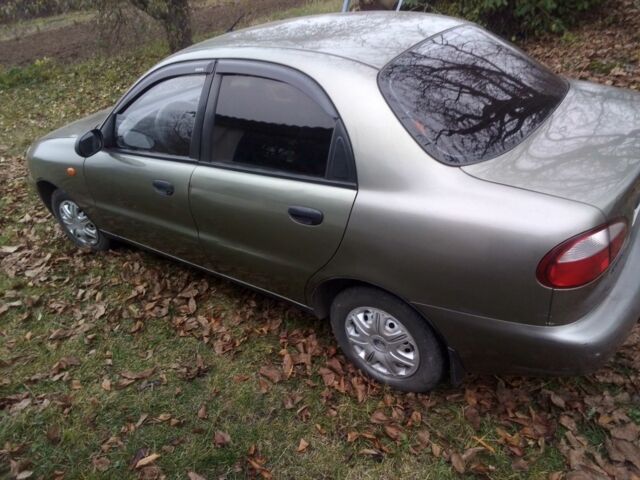 Зелений Деу Сенс, об'ємом двигуна 1.3 л та пробігом 180 тис. км за 1668 $, фото 4 на Automoto.ua