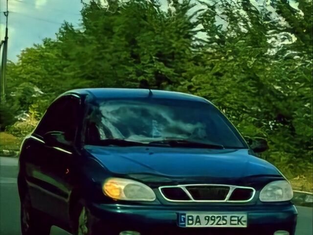 Зеленый Дэу Сенс, объемом двигателя 1.3 л и пробегом 0 тыс. км за 2600 $, фото 1 на Automoto.ua