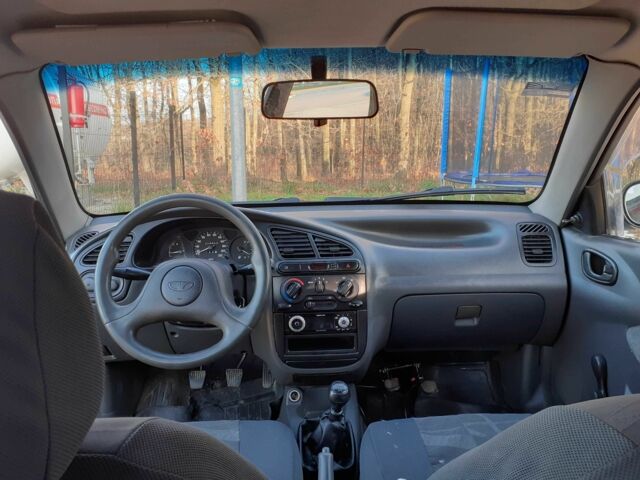 Зелений Деу Сенс, об'ємом двигуна 1.5 л та пробігом 318 тис. км за 1850 $, фото 7 на Automoto.ua