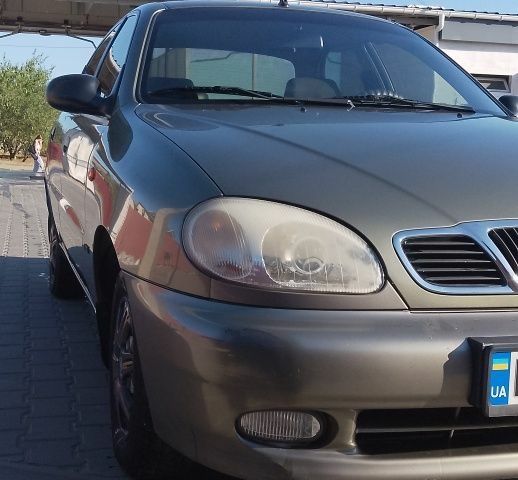 Деу Сенс 2004 у Одесі на Automoto.ua Зелений Деу Сенс, об'ємом двигуна 1 л та пробігом 149 тис. км за 2200 $, фото 6 на Automoto.ua