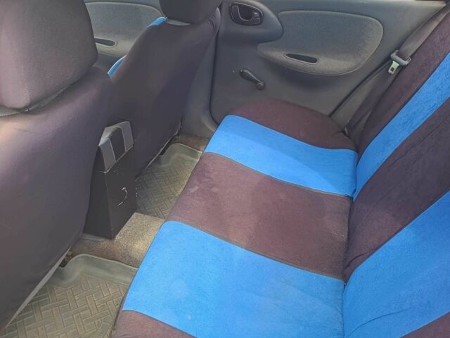 Зелений Деу Сенс, об'ємом двигуна 1.3 л та пробігом 162 тис. км за 2000 $, фото 11 на Automoto.ua