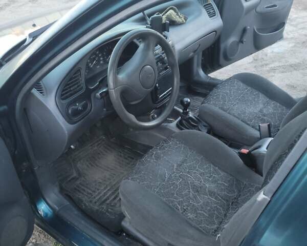 Зелений Деу Сенс, об'ємом двигуна 1.3 л та пробігом 291 тис. км за 1800 $, фото 2 на Automoto.ua