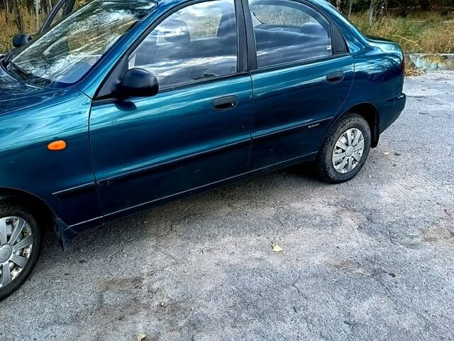 Деу Сенс 2004 у Дніпро (Дніпропетровську) на Automoto.ua Зелений Деу Сенс, об'ємом двигуна 1.3 л та пробігом 223 тис. км за 2500 $, фото 1 на Automoto.ua