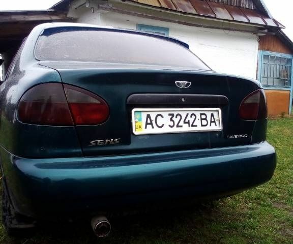 Зеленый Дэу Сенс, объемом двигателя 1.3 л и пробегом 5 тыс. км за 1000 $, фото 3 на Automoto.ua