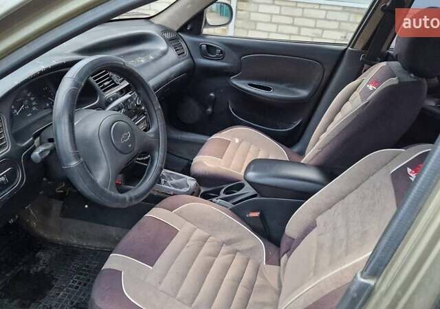 Зеленый Дэу Сенс, объемом двигателя 1.3 л и пробегом 260 тыс. км за 1500 $, фото 6 на Automoto.ua