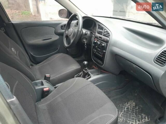 Зеленый Дэу Сенс, объемом двигателя 1.5 л и пробегом 220 тыс. км за 2200 $, фото 4 на Automoto.ua