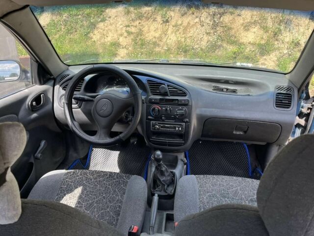 Зеленый Дэу Сенс, объемом двигателя 1.3 л и пробегом 360 тыс. км за 1300 $, фото 7 на Automoto.ua