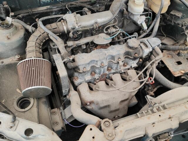 Зелений Деу Сенс, об'ємом двигуна 1.5 л та пробігом 300 тис. км за 573 $, фото 7 на Automoto.ua