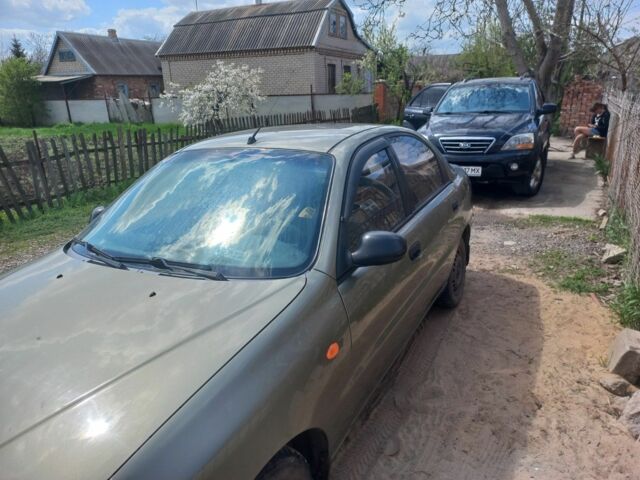 Зелений Деу Сенс, об'ємом двигуна 1.3 л та пробігом 280 тис. км за 2138 $, фото 1 на Automoto.ua