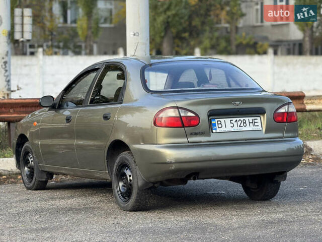 Деу Сенс 2004 у Києві на Automoto.ua Зелений Деу Сенс, об'ємом двигуна 1.3 л та пробігом 148 тис. км за 1599 $, фото 9 на Automoto.ua