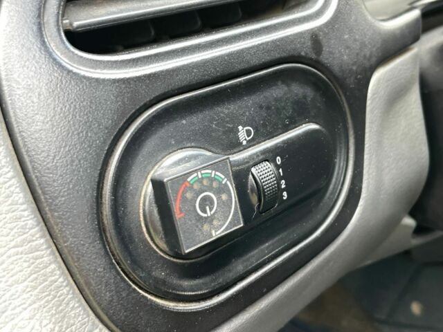 Зеленый Дэу Сенс, объемом двигателя 1.5 л и пробегом 370 тыс. км за 1250 $, фото 8 на Automoto.ua