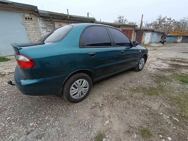 Зеленый Дэу Сенс, объемом двигателя 1.6 л и пробегом 195 тыс. км за 2400 $, фото 4 на Automoto.ua