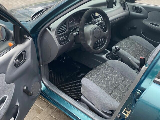 Зеленый Дэу Сенс, объемом двигателя 0 л и пробегом 320 тыс. км за 1299 $, фото 6 на Automoto.ua