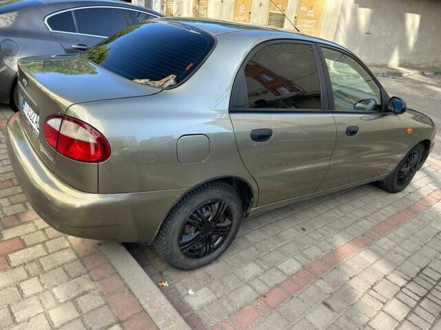 Зеленый Дэу Сенс, объемом двигателя 1.6 л и пробегом 175 тыс. км за 2300 $, фото 4 на Automoto.ua