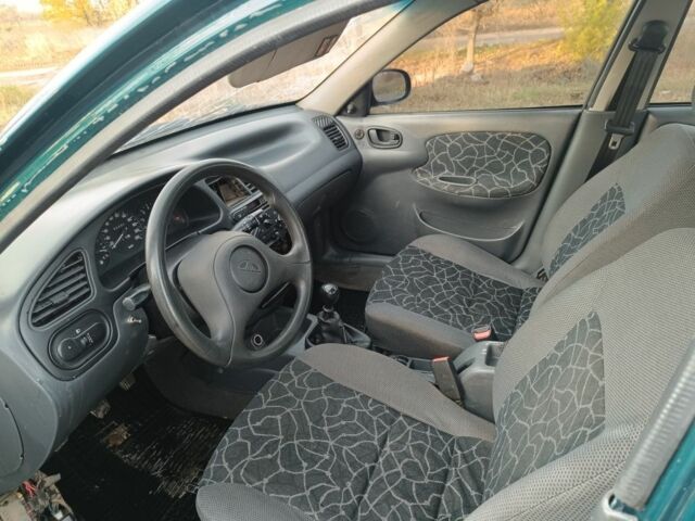 Зелений Деу Сенс, об'ємом двигуна 1.5 л та пробігом 190 тис. км за 1074 $, фото 8 на Automoto.ua