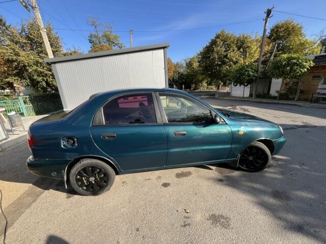 Деу Сенс 2004 у Сокинянах на Automoto.ua Зелений Деу Сенс, об'ємом двигуна 1.5 л та пробігом 200 тис. км за 1400 $, фото 3 на Automoto.ua