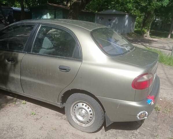 Зелений Деу Сенс, об'ємом двигуна 0 л та пробігом 200 тис. км за 2000 $, фото 2 на Automoto.ua