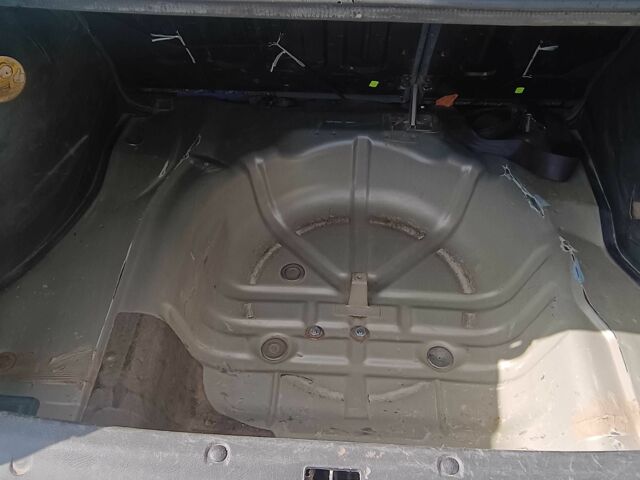 Зелений Деу Сенс, об'ємом двигуна 1.3 л та пробігом 162 тис. км за 2000 $, фото 14 на Automoto.ua