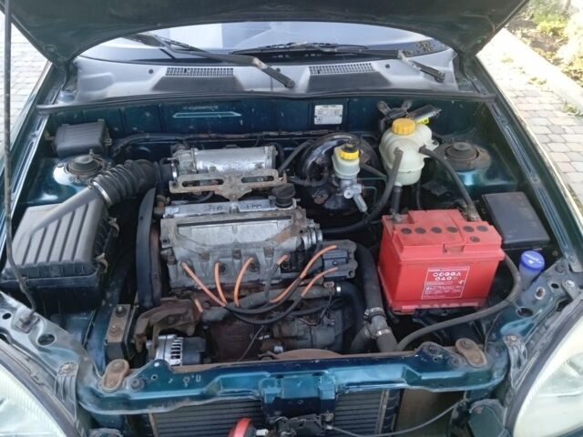 Зеленый Дэу Сенс, объемом двигателя 0 л и пробегом 2 тыс. км за 1300 $, фото 4 на Automoto.ua