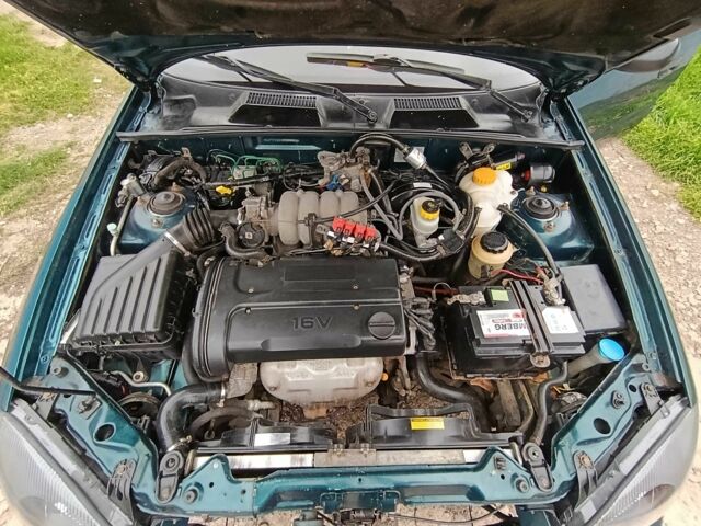 Зеленый Дэу Сенс, объемом двигателя 1.6 л и пробегом 195 тыс. км за 2400 $, фото 3 на Automoto.ua