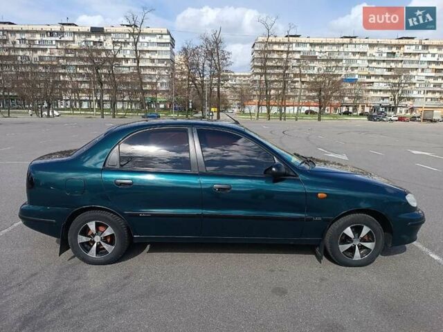 Зеленый Дэу Сенс, объемом двигателя 1.3 л и пробегом 210 тыс. км за 2200 $, фото 3 на Automoto.ua